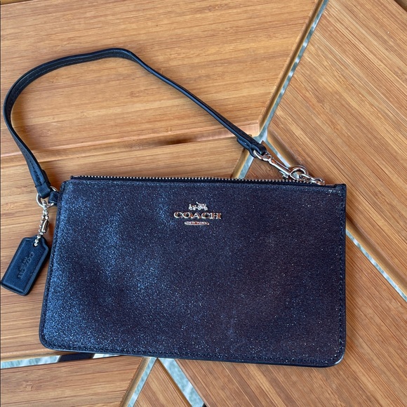 Coach G1581-F64585 Glitter Wristlet In Black Metallic Shimmer - Picture 1 of 9